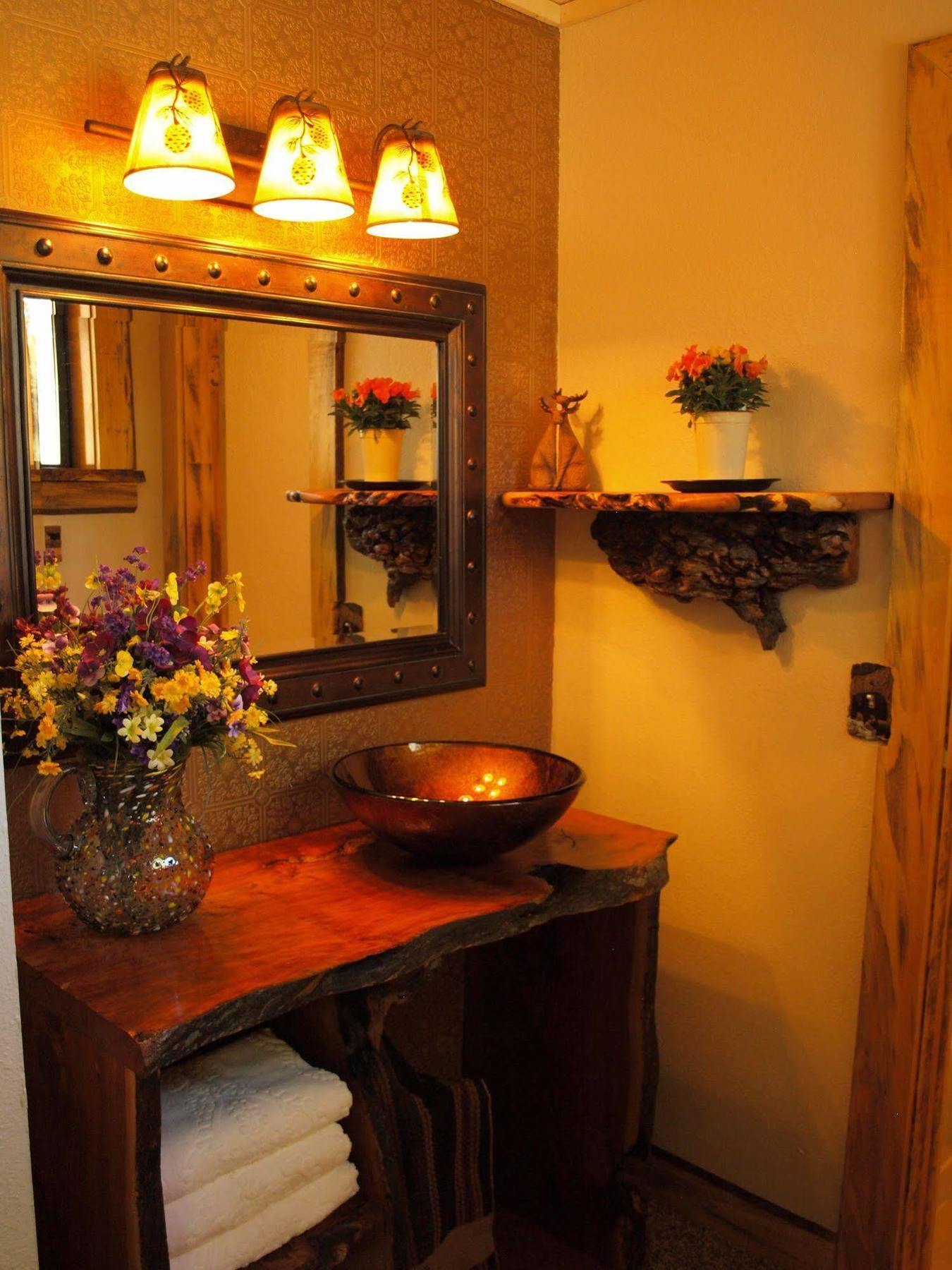 Whispering Pines Inn FlagstaffFlagstaff  Kültér fotó